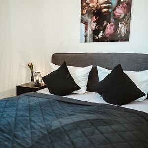 Economy Zimmer mit Kingsize-Bett